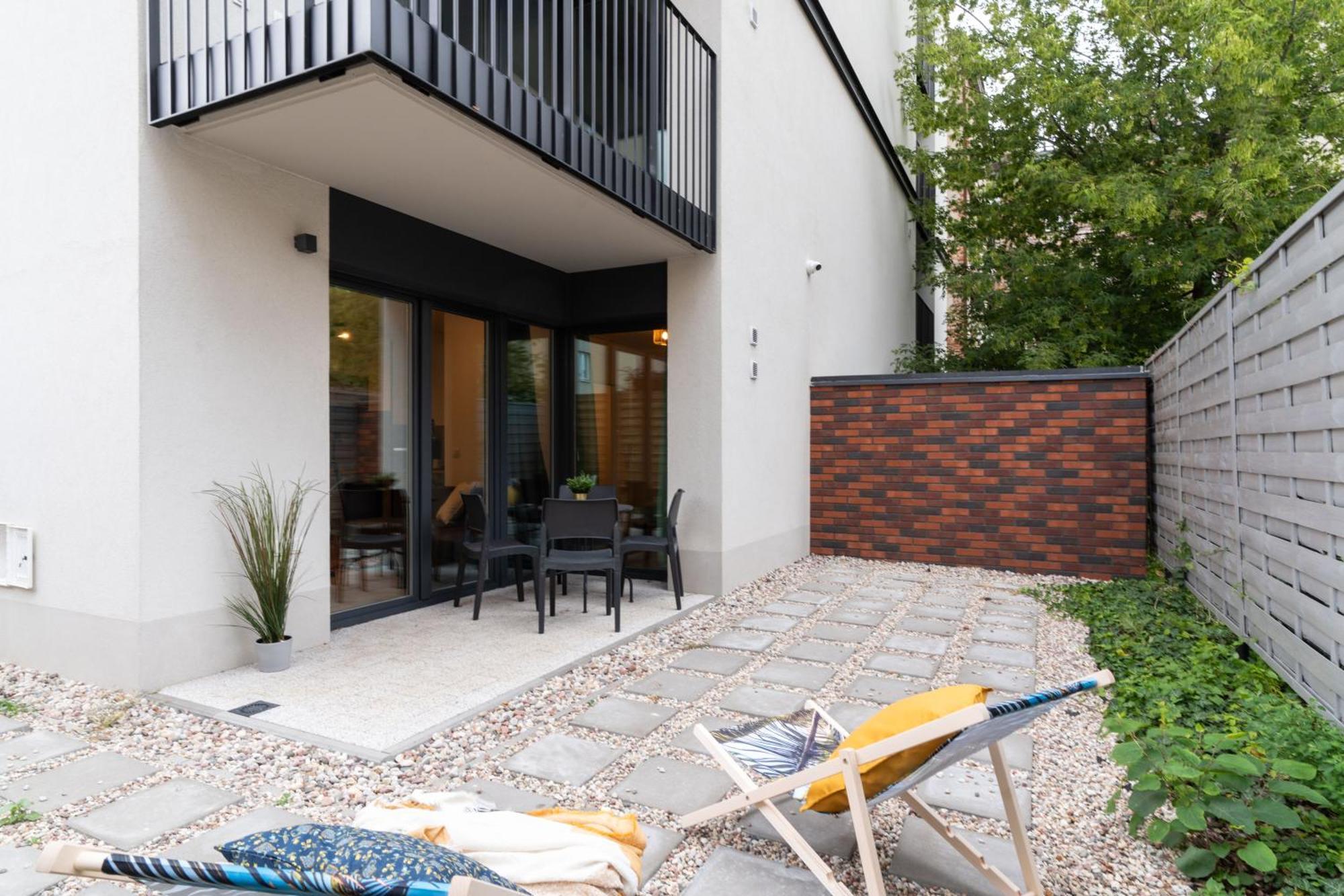 Lineburg Villa Apartments Warszawa Eksteriør bilde