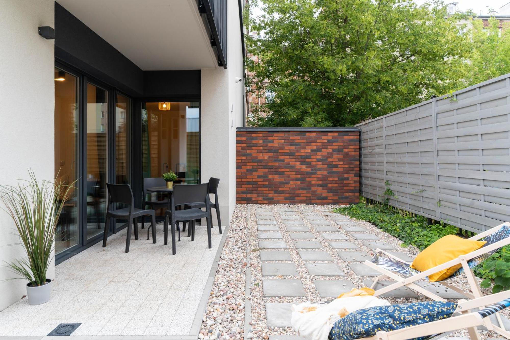 Lineburg Villa Apartments Warszawa Eksteriør bilde